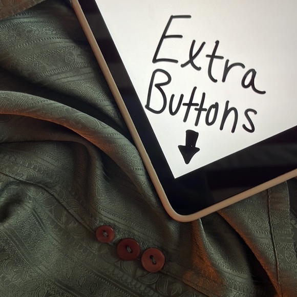 Ann Taylor Silk Vintage Button Up Blouse - Picture 7 of 9